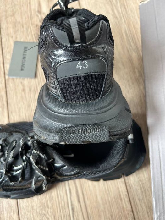 продам Balenciaga 3xl