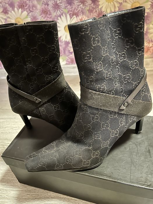 Боти на GUCCI  36 и 1/2