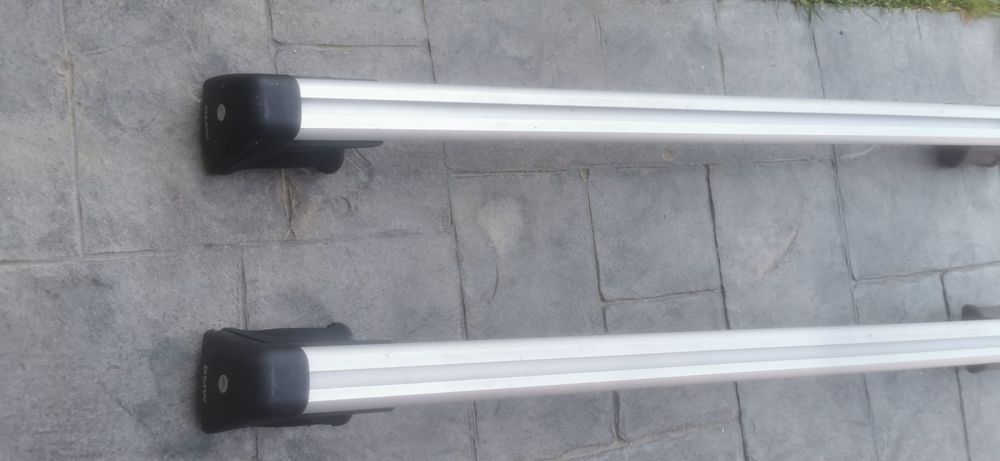 Vând bari thule X6 e71