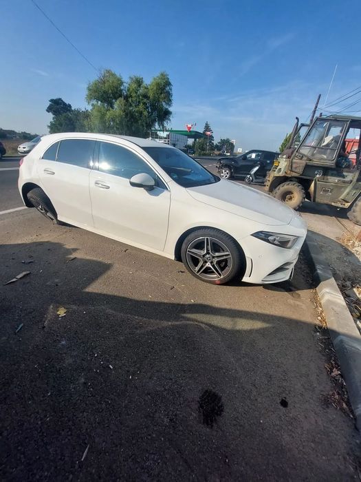 Dezmembrez Mercedes Benz A200 CDI w177