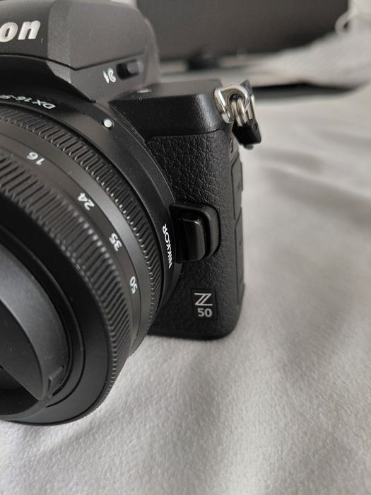 Nikon z50 mirrorless 21MP kit cu obiectiv nikkor z dx 16 -50 mm