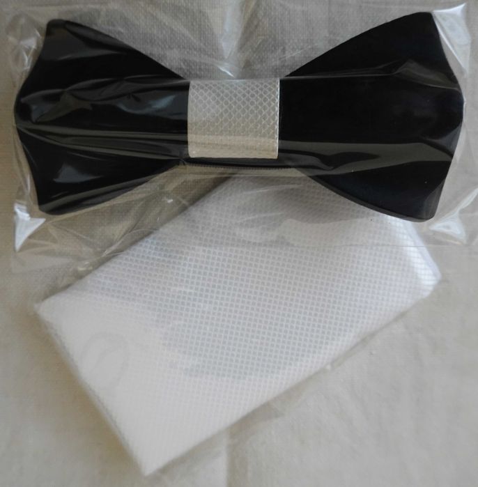 Комплект папийонка и кърпичка за джоб