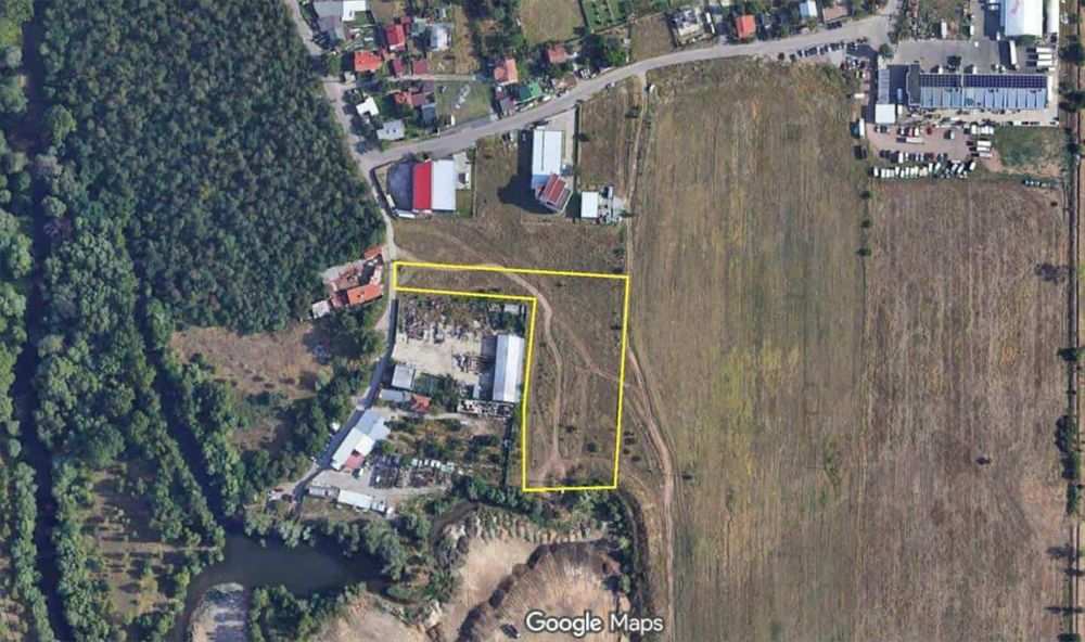 Парцел в Регулация, Враждебна