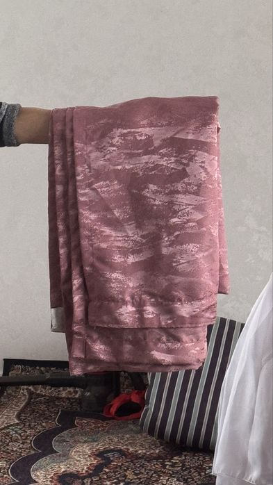 Продам шторы велюр