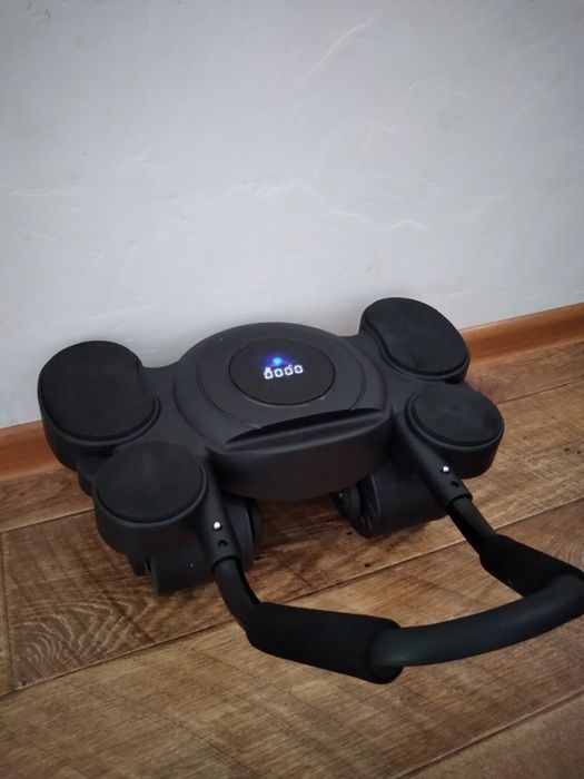 Продам фитнес ролик аппарат для пресса