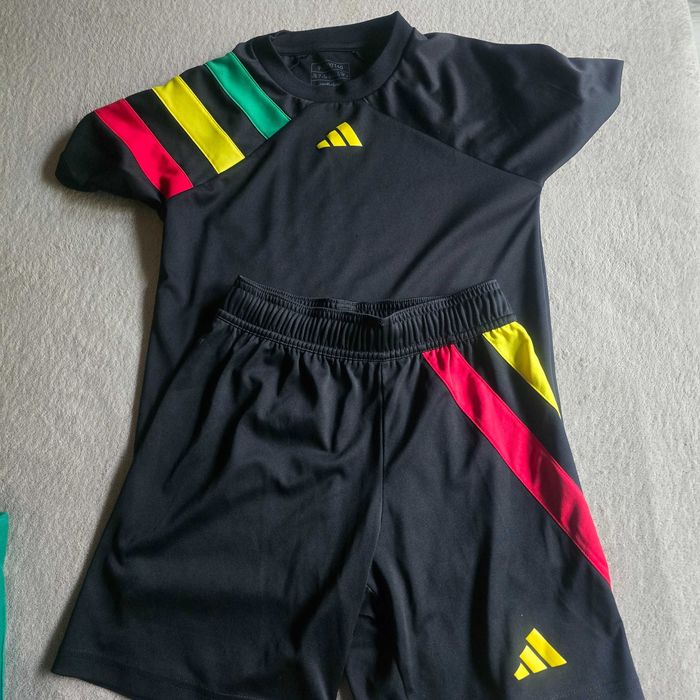 Сет Адидас 140 размер