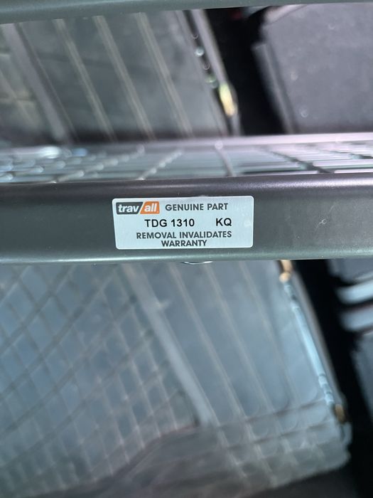 Решетка за кучета за кола багажник VW Seat