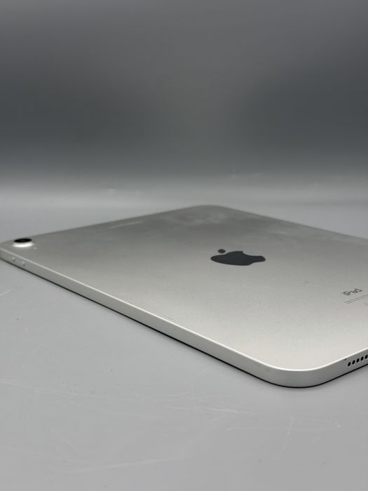 Apple iPad 10 / 10.9” / 64 GB / Baterie 91% / 221 Cicluri / Silver / Garantie / Stare excelenta