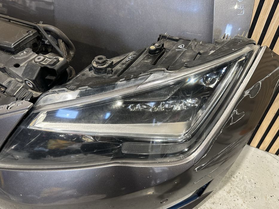 Fata completa Seat Leon 3 5F 2014 capota far full led bara FR trager