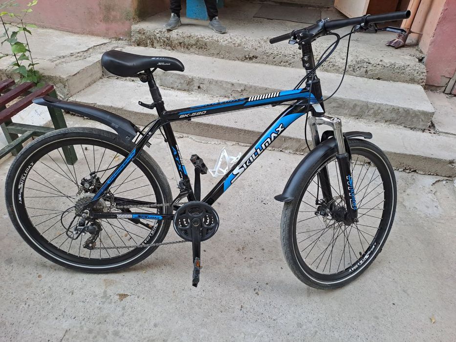 Продаю велосипед цена договорная