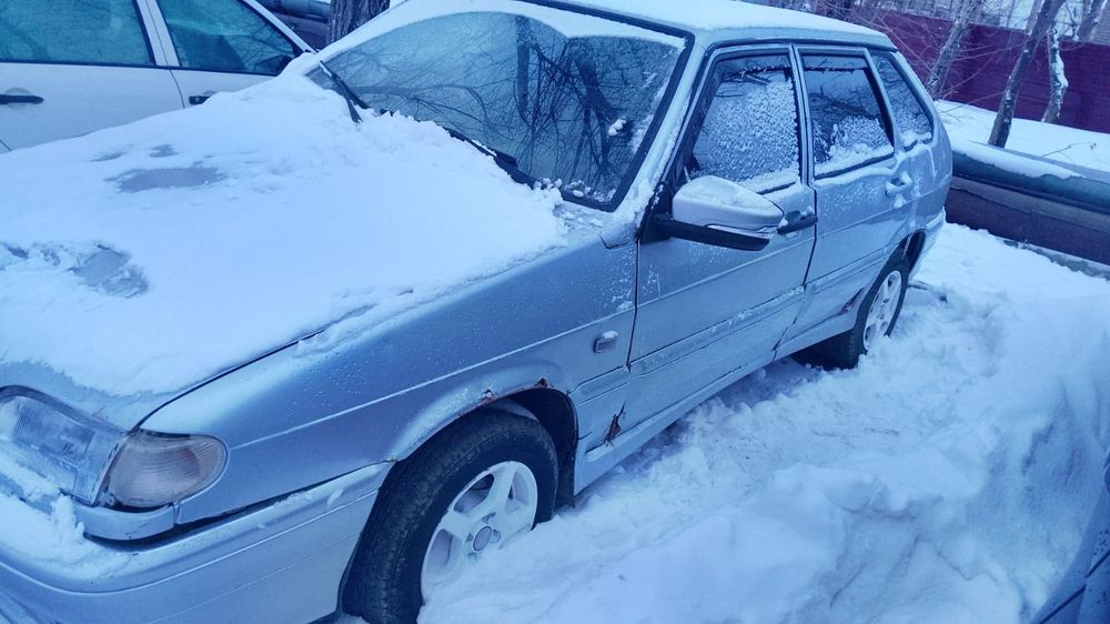 Машина ваз  2114