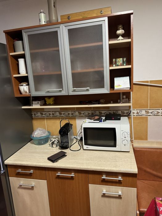 Vând tot ce se vede în poze Detalii la numărul de telefon:0750185169