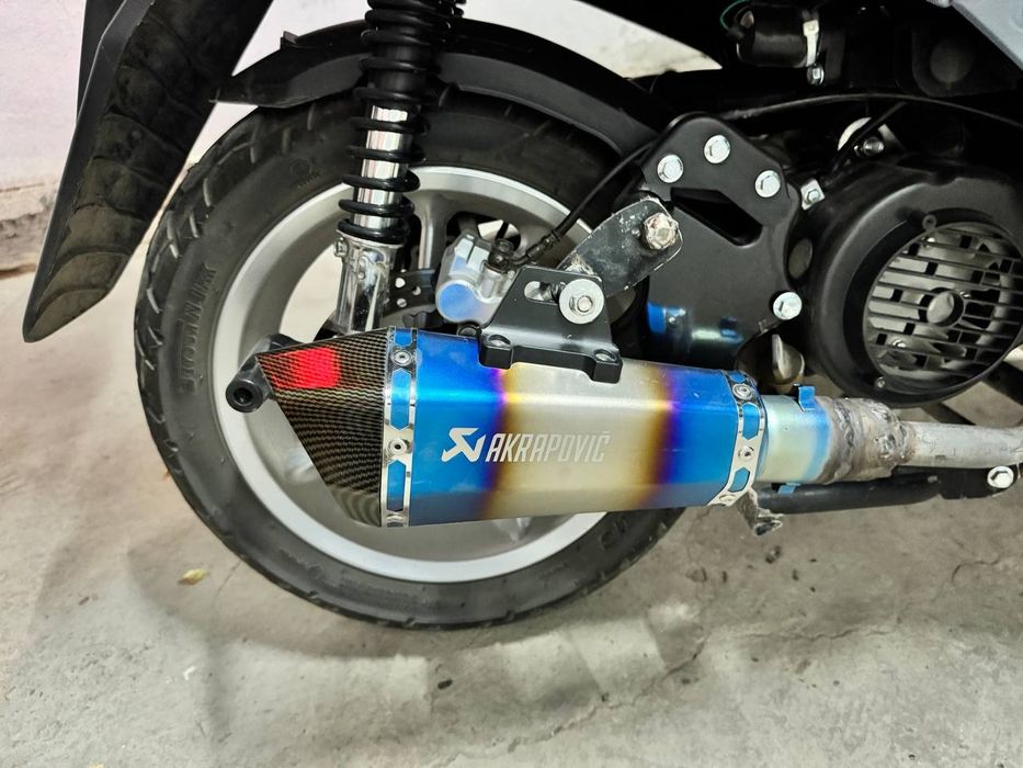 Model: N max  Xolati: Ideal  Tezligi: 90-100km/h