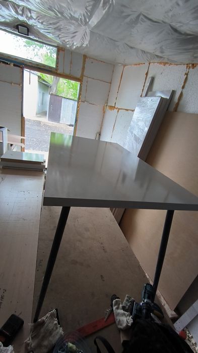 Стол кухонный новый обеденный! Пришахтинск.