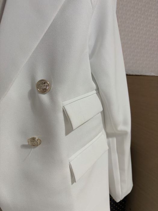 белый пиджак для девочки