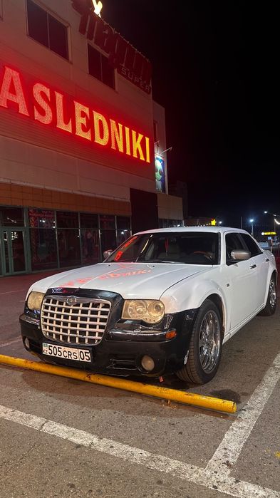 Chrysler 300C 2.7 V6