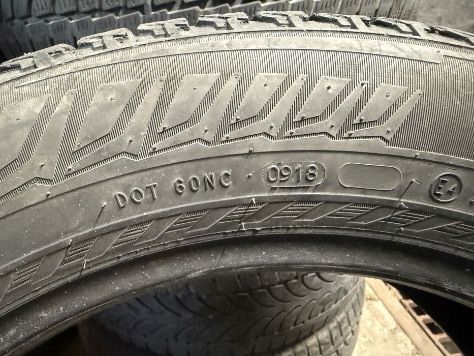 Nokian 225/60/18