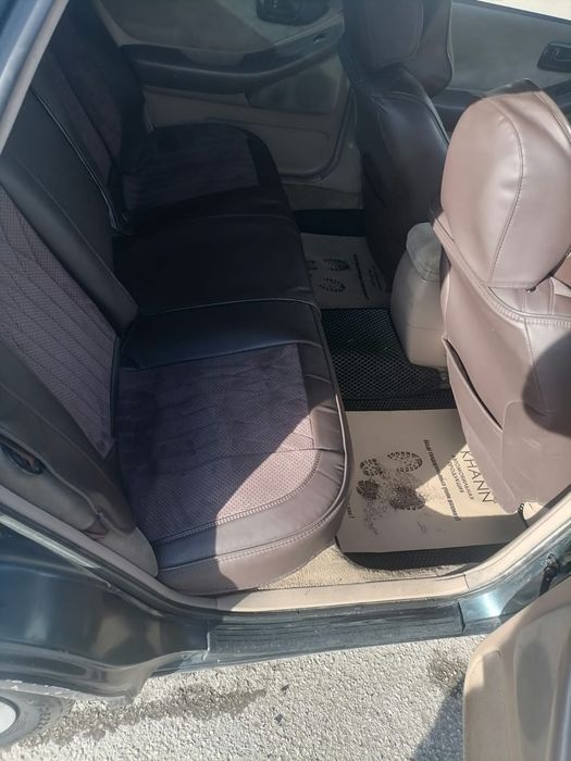 Продам тайоту авалон