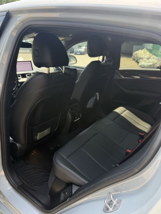 Bmw x4 2023 TVA inclus și DEDUCTIBIL