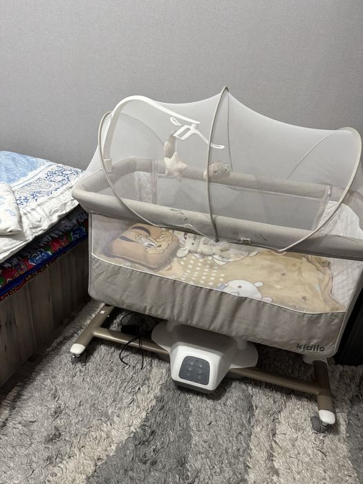 Bolalar belanchagi sotiladi