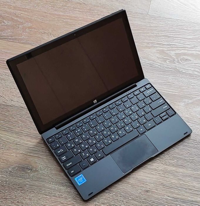 Компактный ноутбук 10"