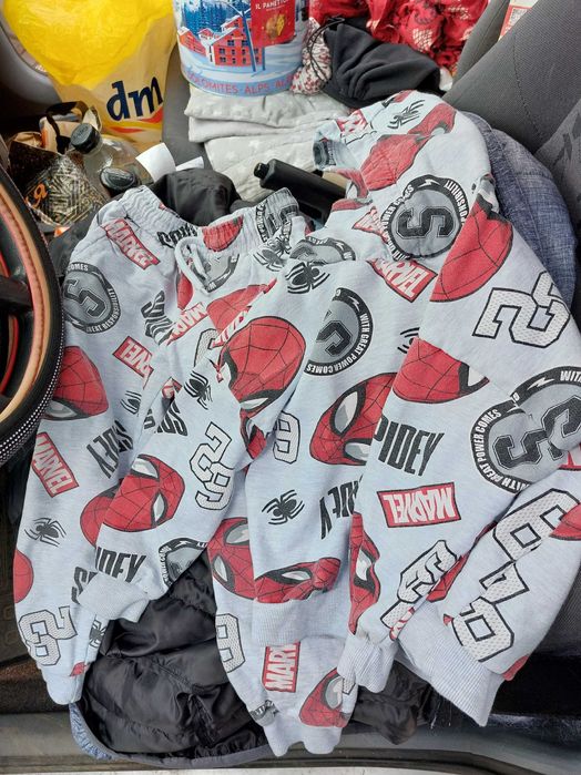 Lc.kiki.бяло поло яке ,панталонки екипMarvelдънкови и риза