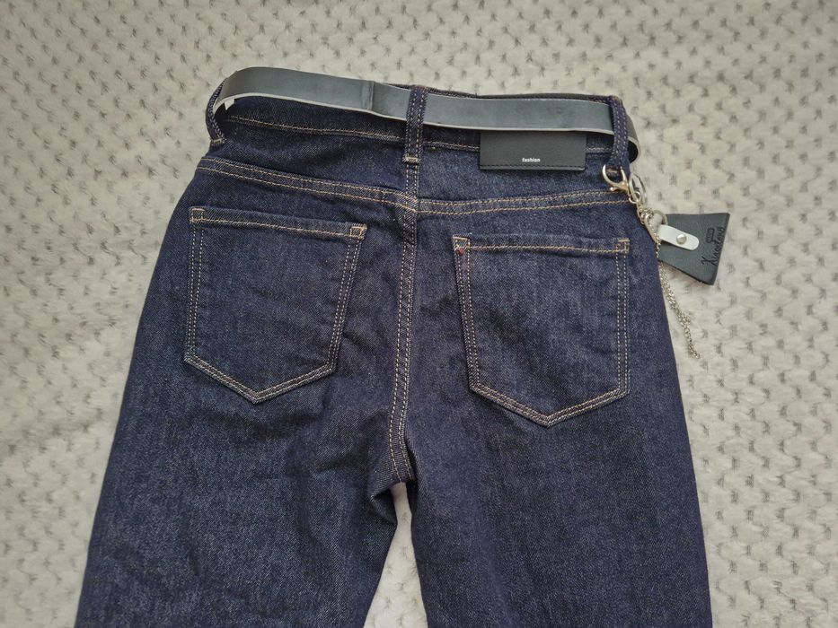 Дамски дънки momfit