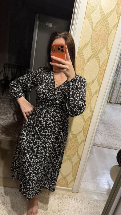 Платье с пояском