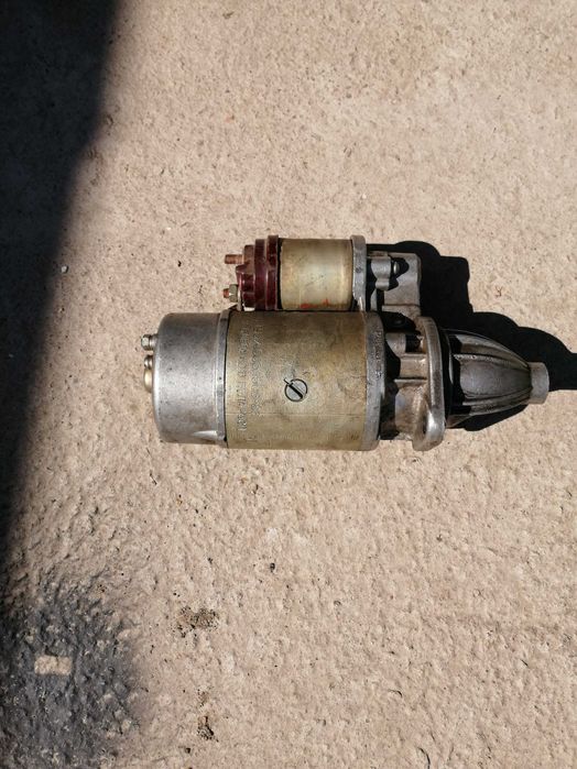 Стартер для автомобиля УАЗ