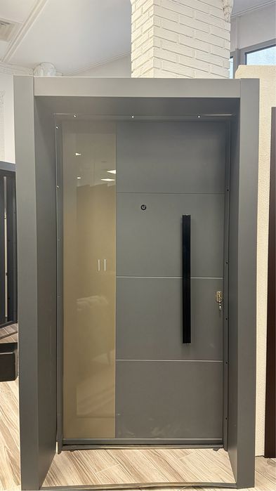 Входна врата за къща-OLIVIA