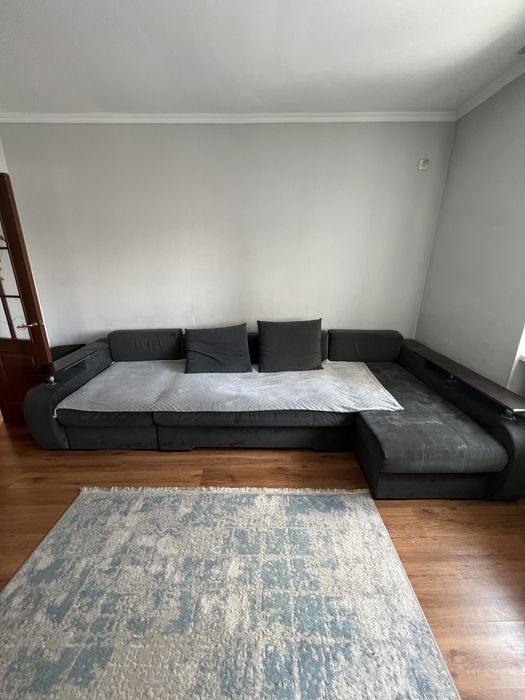 Диван большой  Срочно