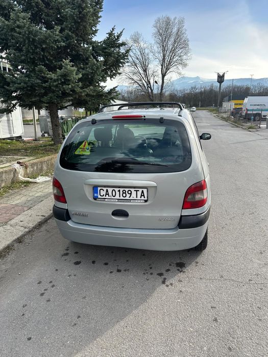 Renault Сценик 2001г 2.0 137кс. газ / бензин