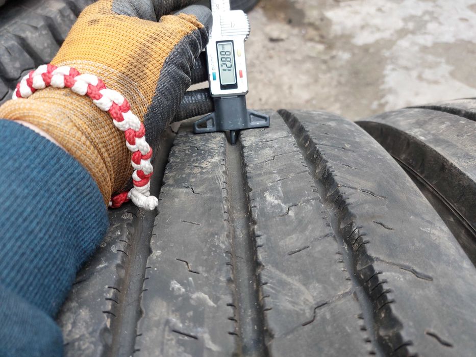 2бр.зимни PIRELLI 305/70/22.5 152L