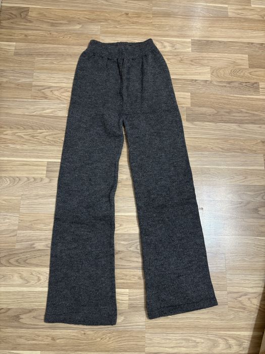 Топъл сив екип уни размер