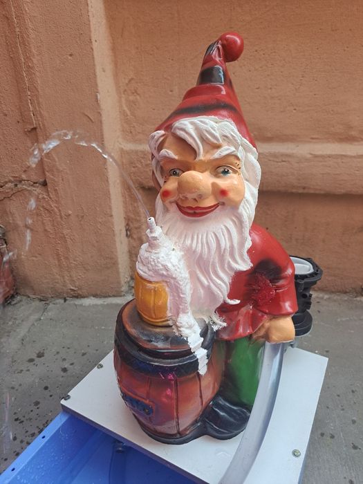 Fântână arteziană, pitic de gradină artezian