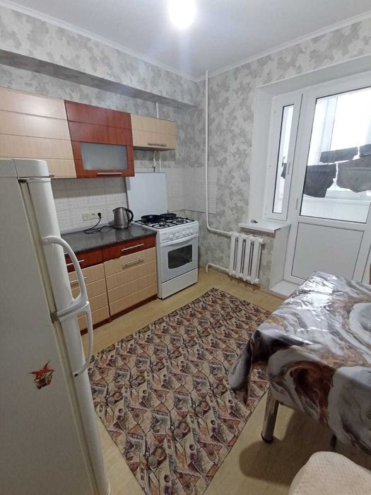Продам 2 комн. квартиру в г.Уральск