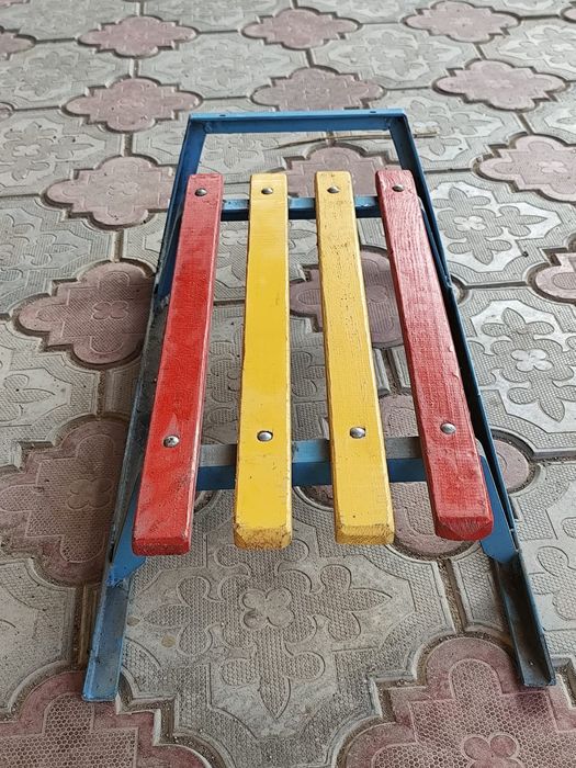 Продам санки детские