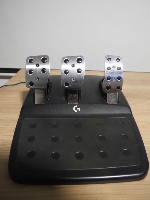 Vand volan + schimbator Logitech G29