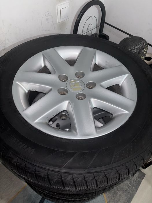 Продам шины с дисками