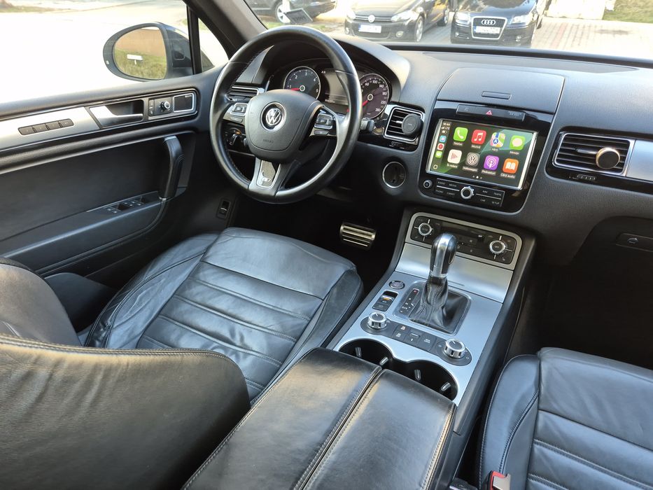 VW TOUAREG R-Line/Carplay/cam360/ACC/Panoramic/Keyless 3.0TDI V6 245cp