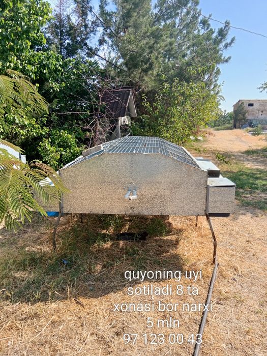 quyoning uyi sotiladi 2 ta dina  narxi 5 mln. manzil toshkent