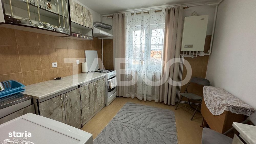 Garsoniera etaj intermediar 1 decomandata de vanzare zona Lupeni Sibiu — fotografia 3