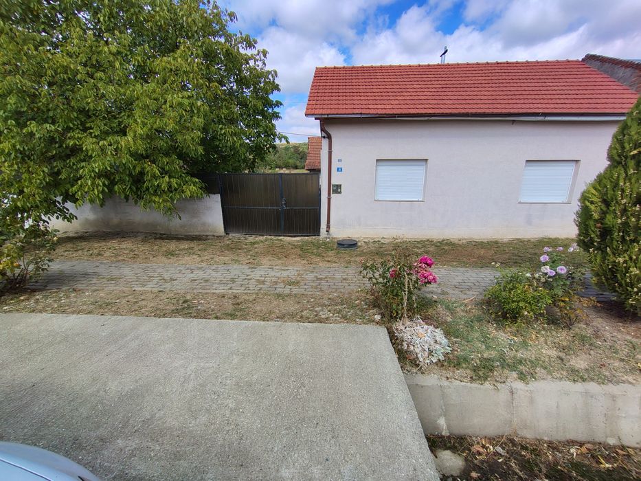 Vând casă Copăcele cu 1.622 / 3.100 mp teren | Proprietar, acte la zi