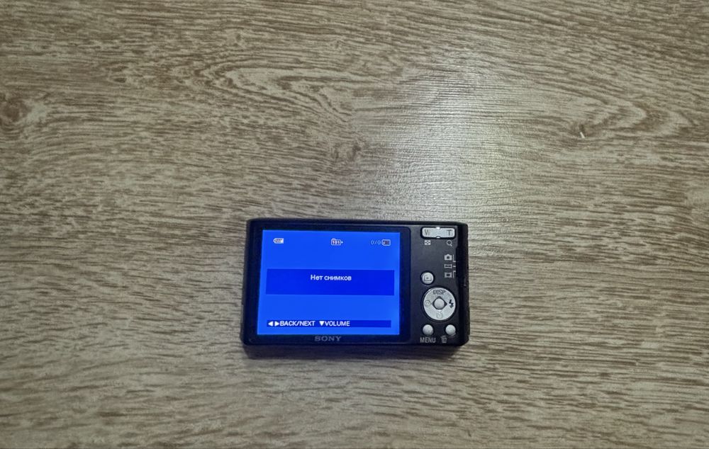 Цифровая камера SONY