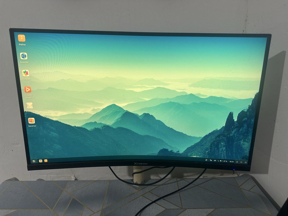 Monitor XTREON 27 D