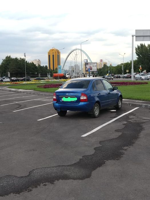 Продам лада калина седан