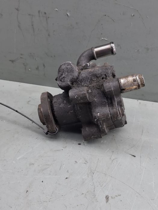 Pompa servodirectie mecanica - Renault Laguna 2000 1.6 MT (108 hp)