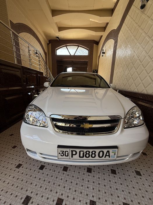 Lasetti 1.8 3 pozitsiya