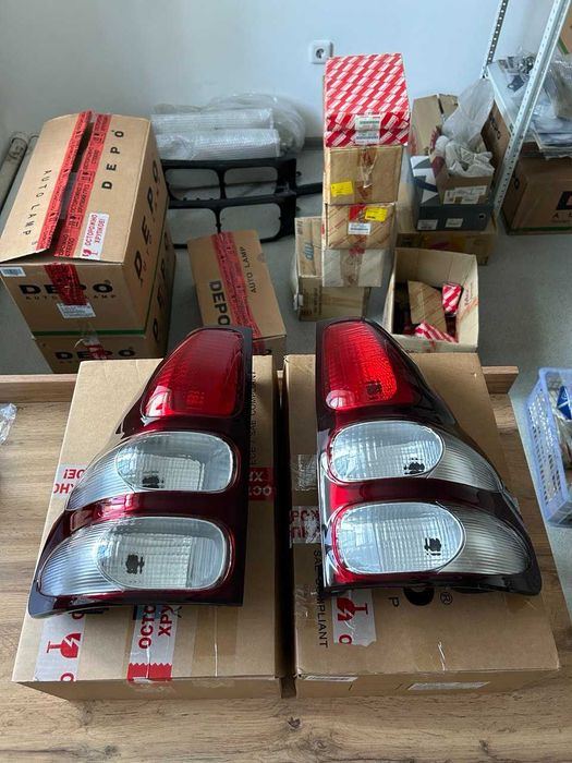 Фонари задние Toyota Land Cruiser Prado 120