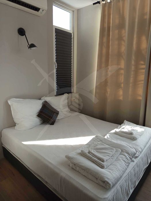 Дава се под наем Едностаен апартамент в Варна, Център - 35 кв.м за 400 € - Снимка #1